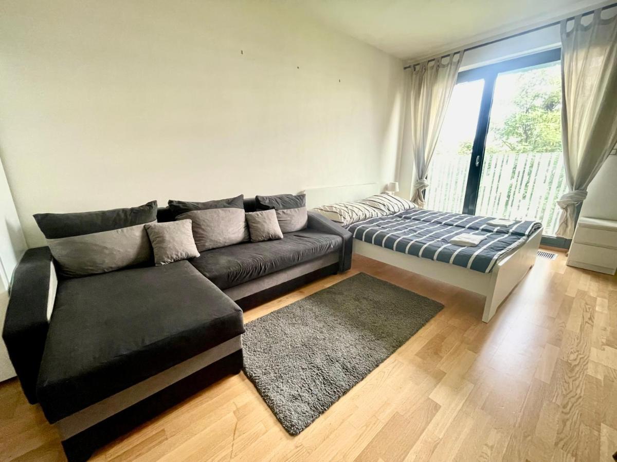 Garden Park Studio Prague Extérieur photo